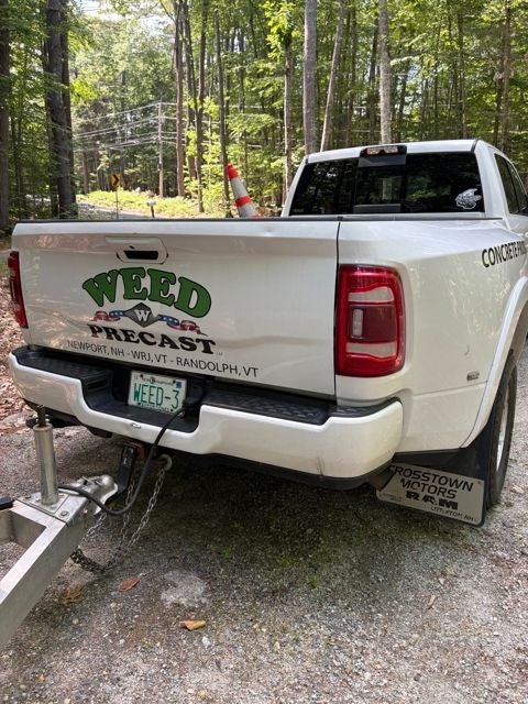 2020 RAM 3500 Laramie Crew Cab 4x4 8' Box