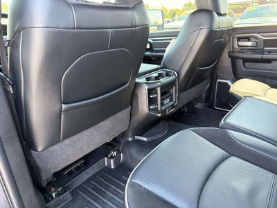 2023 RAM 3500 Laramie Crew Cab 4x4 8' Box