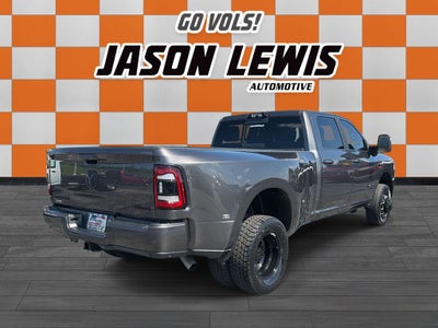 2023 RAM 3500 Laramie Crew Cab 4x4 8' Box