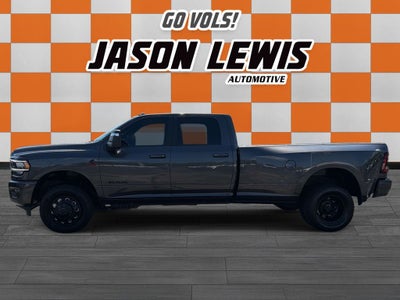 2023 RAM 3500 Laramie Crew Cab 4x4 8' Box