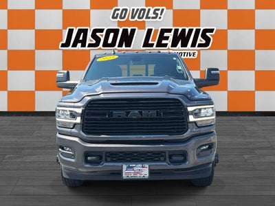 2023 RAM 3500 Laramie Crew Cab 4x4 8' Box