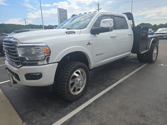 2024 RAM 3500 Limited Longhorn Crew Cab 4x4 8' Box