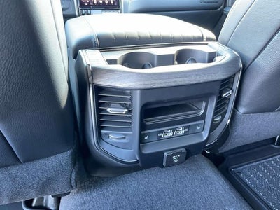 2026 RAM 3500 RAM 3500 LIMITED CREW CAB 4X4 8' BOX