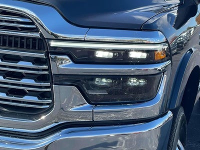 2026 RAM 3500 RAM 3500 LIMITED CREW CAB 4X4 8' BOX