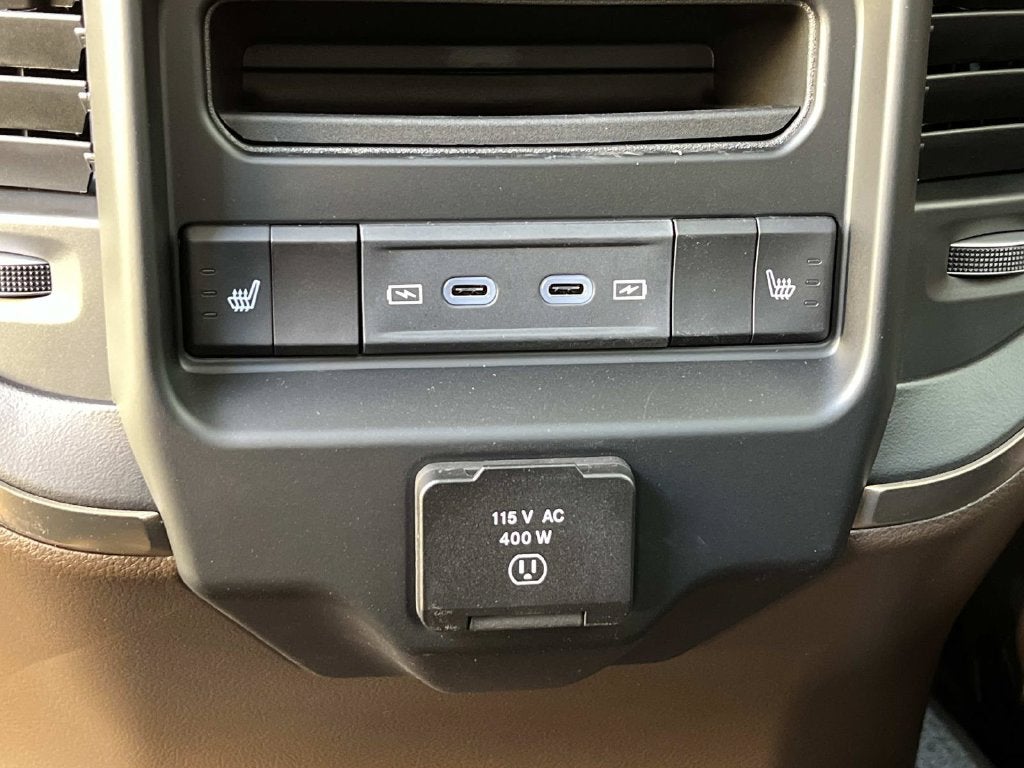 2027 RAM 3500 RAM 3500 LIMITED LONGHORN CREW CAB 4X4 8' BOX