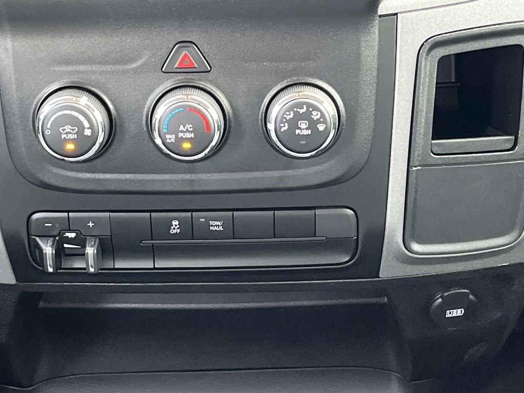 2023 RAM 1500 Classic Tradesman Crew Cab 4x4 5'7' Box