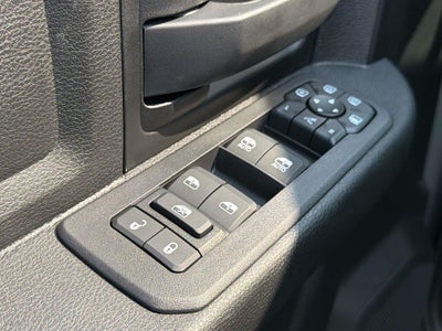 2026 RAM 2500 RAM 2500 BLACK EXPRESS CREW CAB 4X4 6'4' BOX