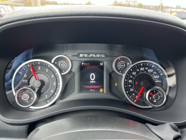 2026 RAM 2500 RAM 2500 TRADESMAN CREW CAB 4X4 6'4' BOX
