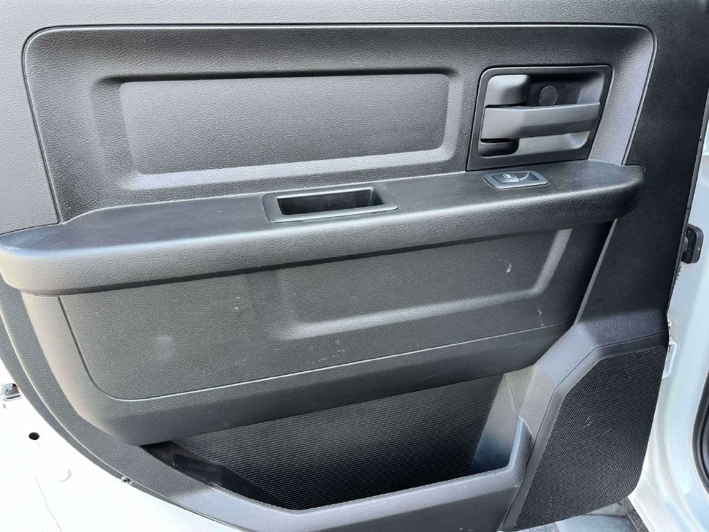 2024 RAM 2500 Tradesman Crew Cab 4x4 6'4' Box