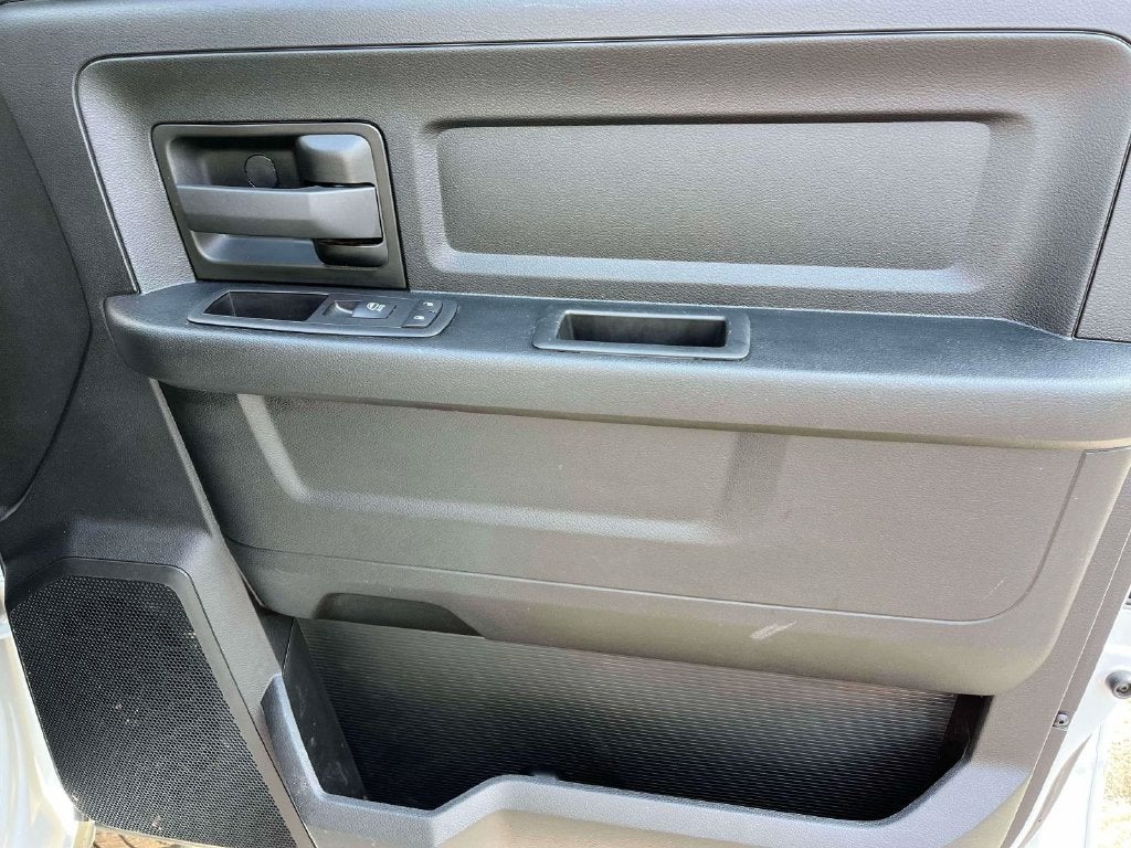 2024 RAM 2500 Tradesman Crew Cab 4x4 6'4' Box