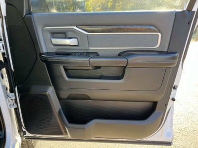 2022 RAM 2500 Big Horn Crew Cab 4x4 6'4' Box