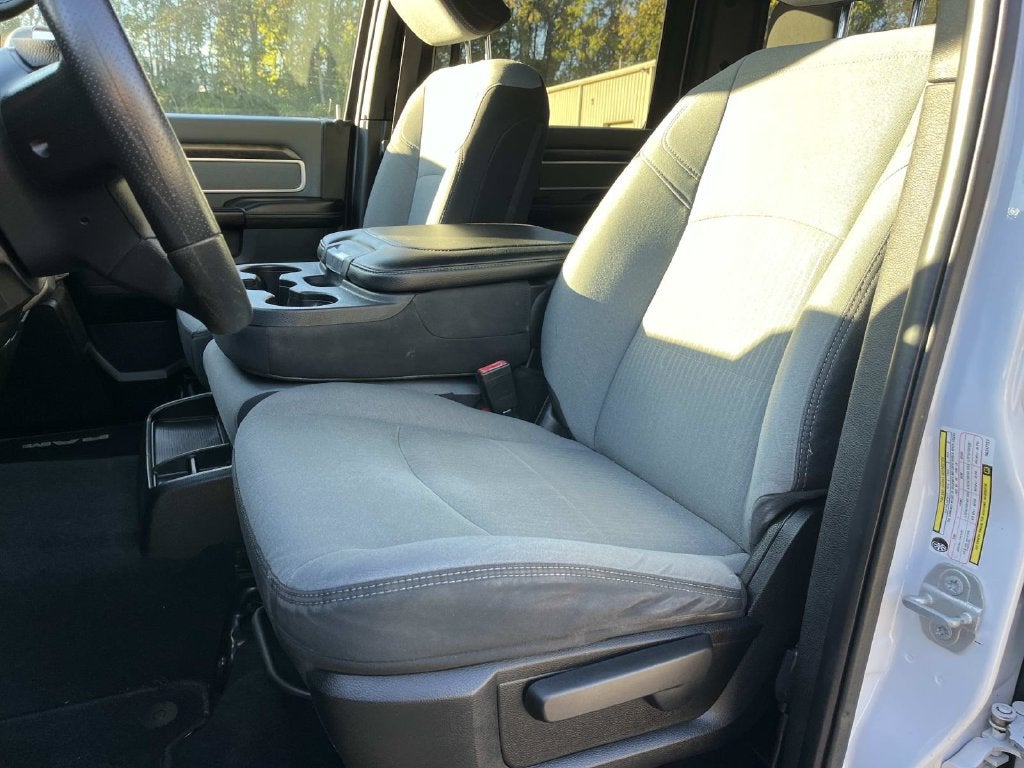2022 RAM 2500 Big Horn Crew Cab 4x4 6'4' Box
