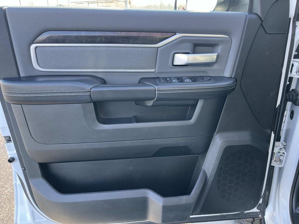2022 RAM 2500 Big Horn Crew Cab 4x4 6'4' Box