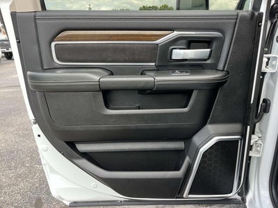 2024 RAM 2500 Laramie Crew Cab 4x4 6'4' Box