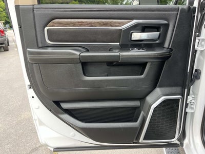 2021 RAM 2500 Laramie Crew Cab 4x4 6'4' Box