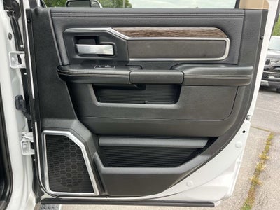 2021 RAM 2500 Laramie Crew Cab 4x4 6'4' Box
