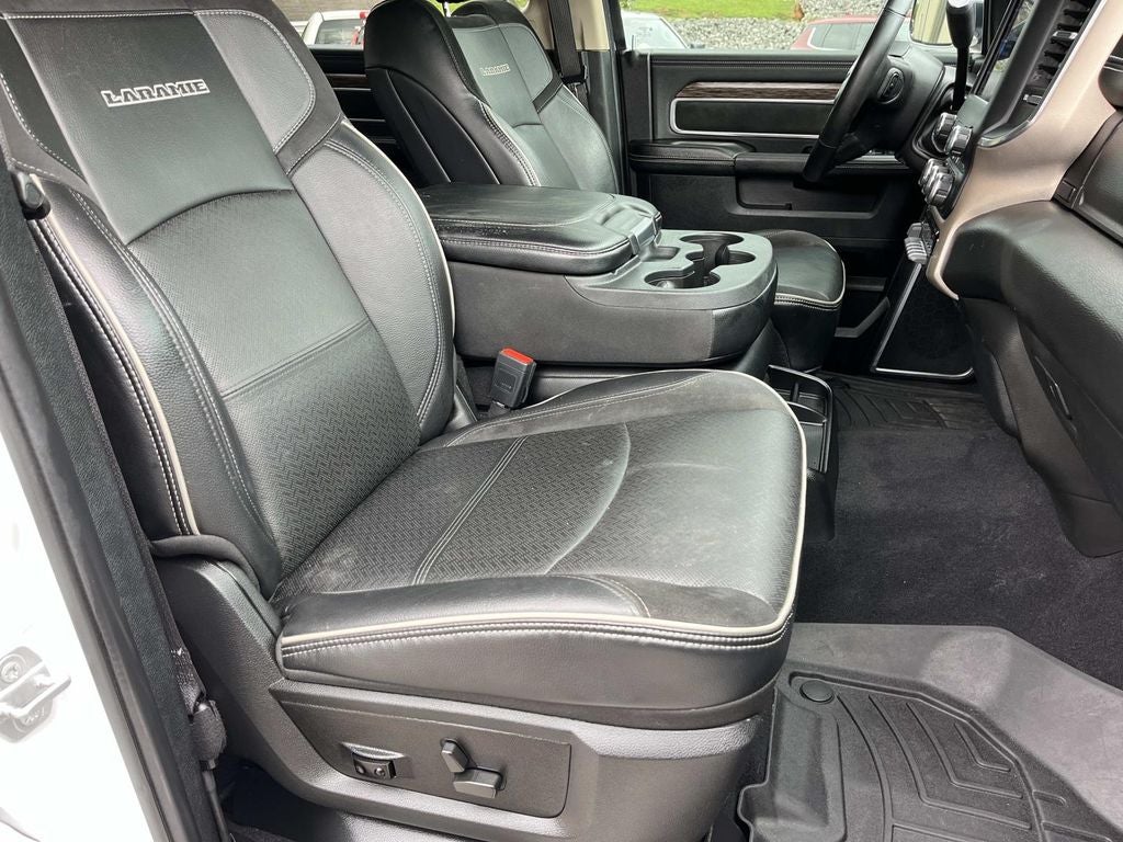 2021 RAM 2500 Laramie Crew Cab 4x4 6'4' Box