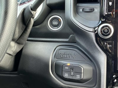 2026 RAM 2500 RAM 2500 BLACK EXPRESS CREW CAB 4X4 8' BOX