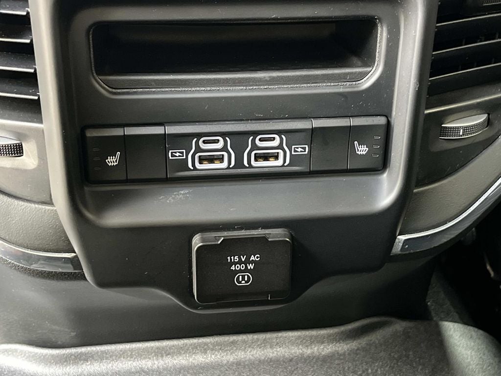 2024 RAM 2500 Laramie Crew Cab 4x4 6'4' Box