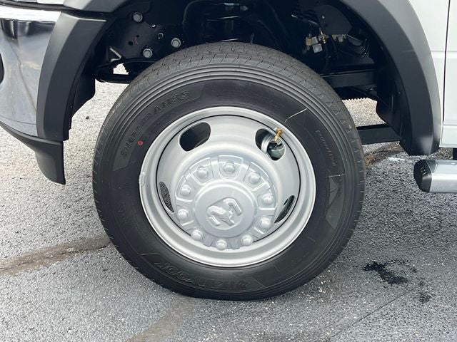 2025 RAM 4500HD RAM 4500 TRADESMAN CHASSIS CREW CAB 4X4 84' CA