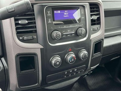 2017 RAM 5500HD Tradesman/SLT