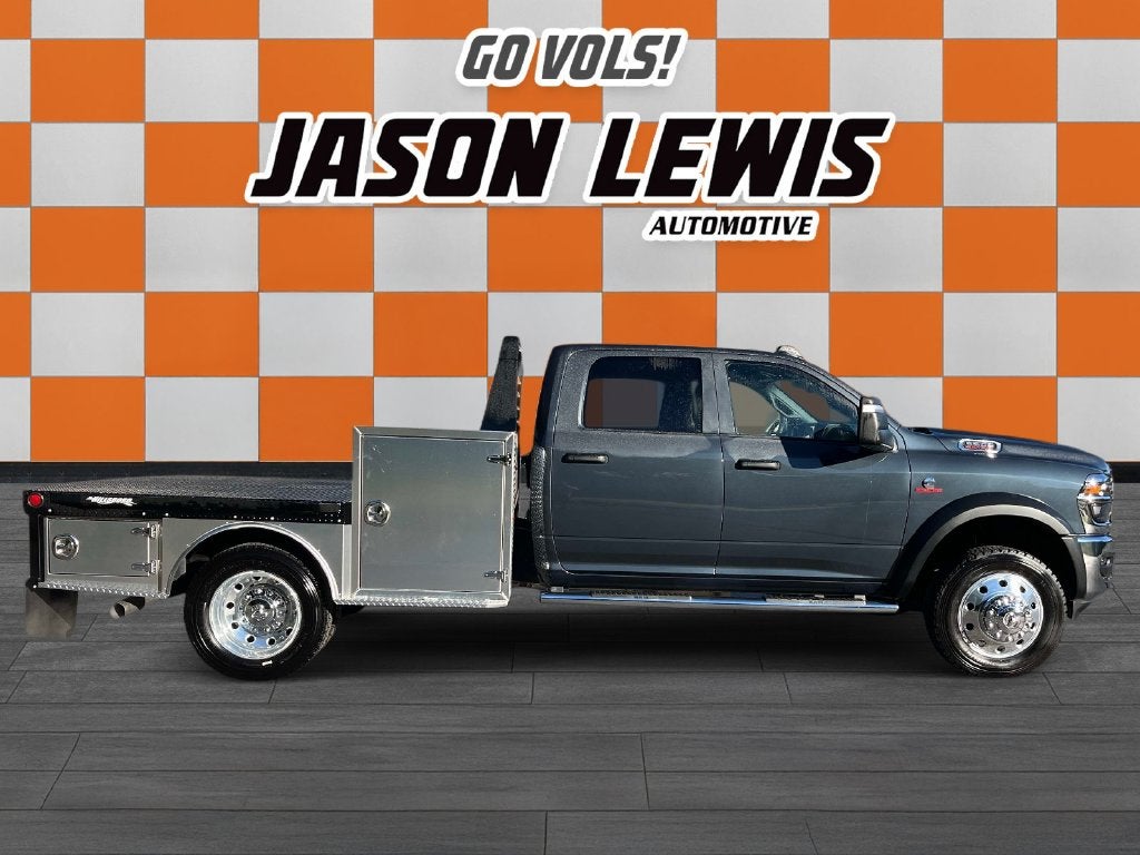 2026 RAM 5500HD Tradesman/Big Horn