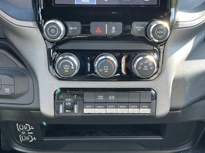 2026 RAM 5500HD RAM 5500 TRADESMAN CHASSIS CREW CAB 4X4 60' CA