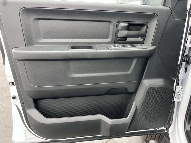 2026 RAM 5500HD RAM 5500 TRADESMAN CHASSIS CREW CAB 4X4 84' CA