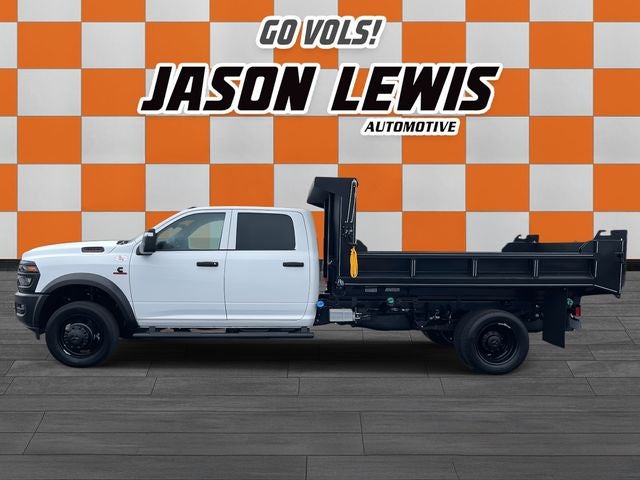 2026 RAM 5500HD RAM 5500 TRADESMAN CHASSIS CREW CAB 4X4 84' CA