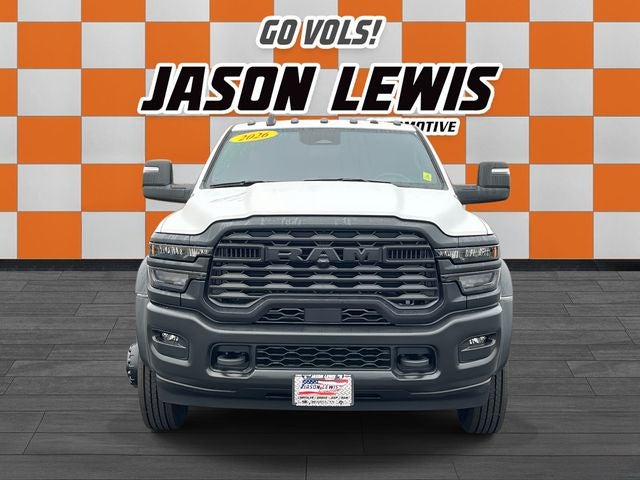 2026 RAM 5500HD RAM 5500 TRADESMAN CHASSIS CREW CAB 4X4 84' CA