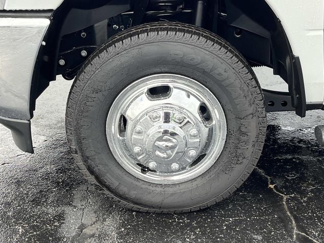 2026 RAM 3500 RAM 3500 TRADESMAN CHASSIS REGULAR CAB 4X4 60' CA
