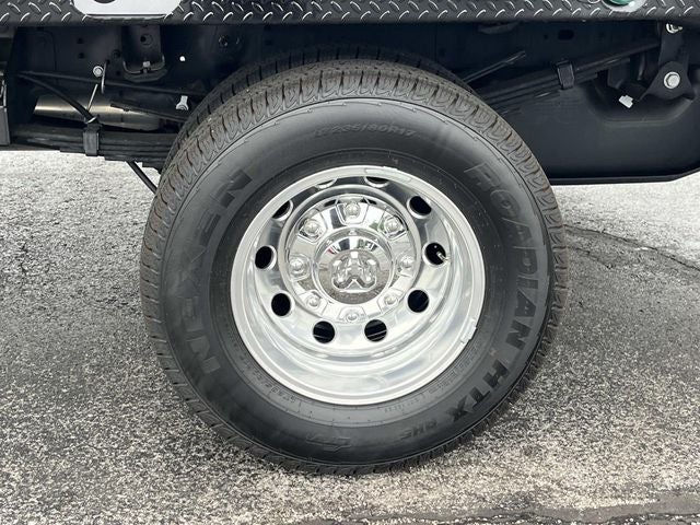 2026 RAM 3500 RAM 3500 TRADESMAN CHASSIS REGULAR CAB 4X4 60' CA
