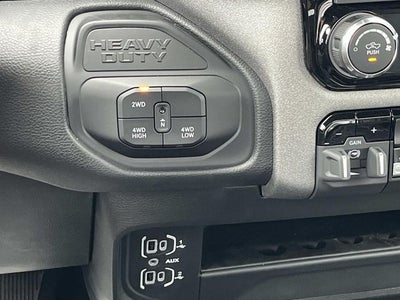2026 RAM 3500 RAM 3500 TRADESMAN CHASSIS REGULAR CAB 4X4 60' CA
