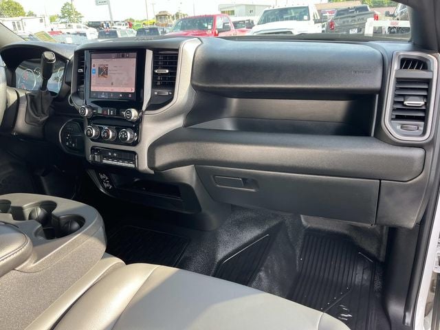 2025 RAM 3500 Tradesman/Big Horn