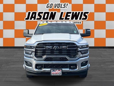 2025 RAM 3500 Tradesman/Big Horn