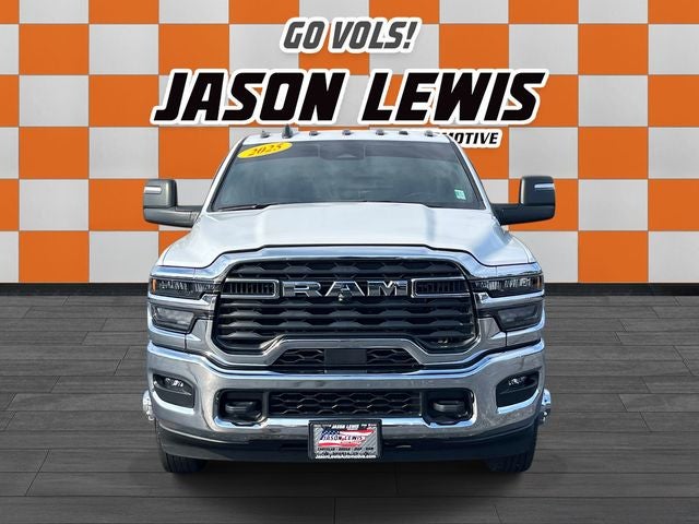 2025 RAM 3500 Tradesman/Big Horn