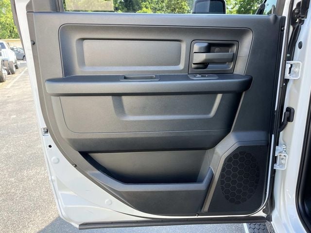 2026 RAM 3500 RAM 3500 TRADESMAN CREW CAB CHASSIS 4X4 60' CA