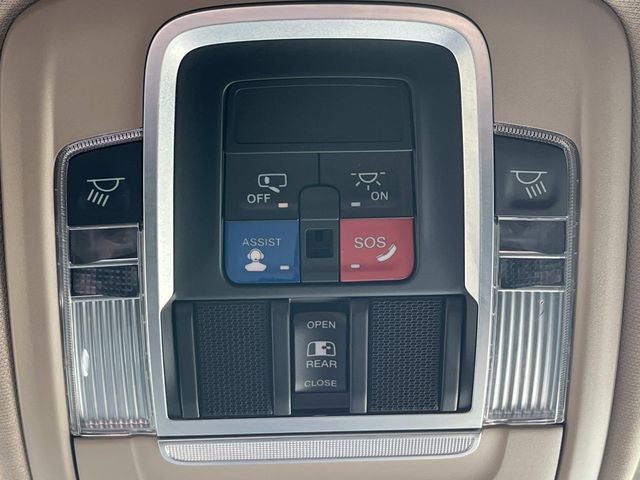 2021 RAM 3500 Tradesman/SLT/Laramie/Limited
