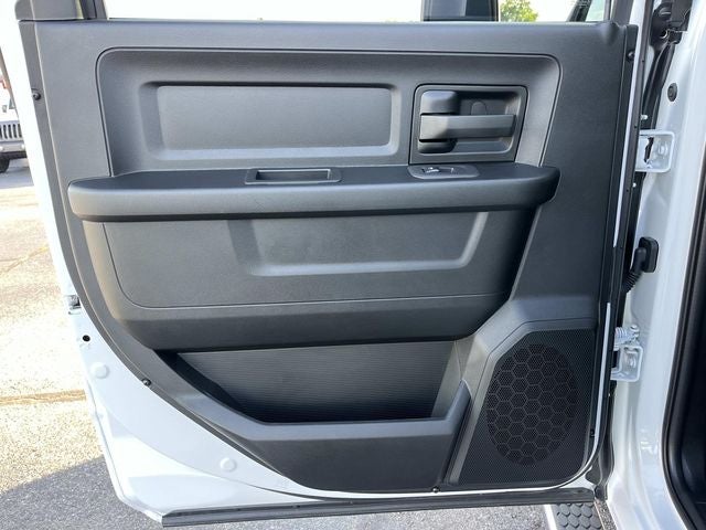 2026 RAM 3500 RAM 3500 TRADESMAN CREW CAB CHASSIS 4X4 60' CA