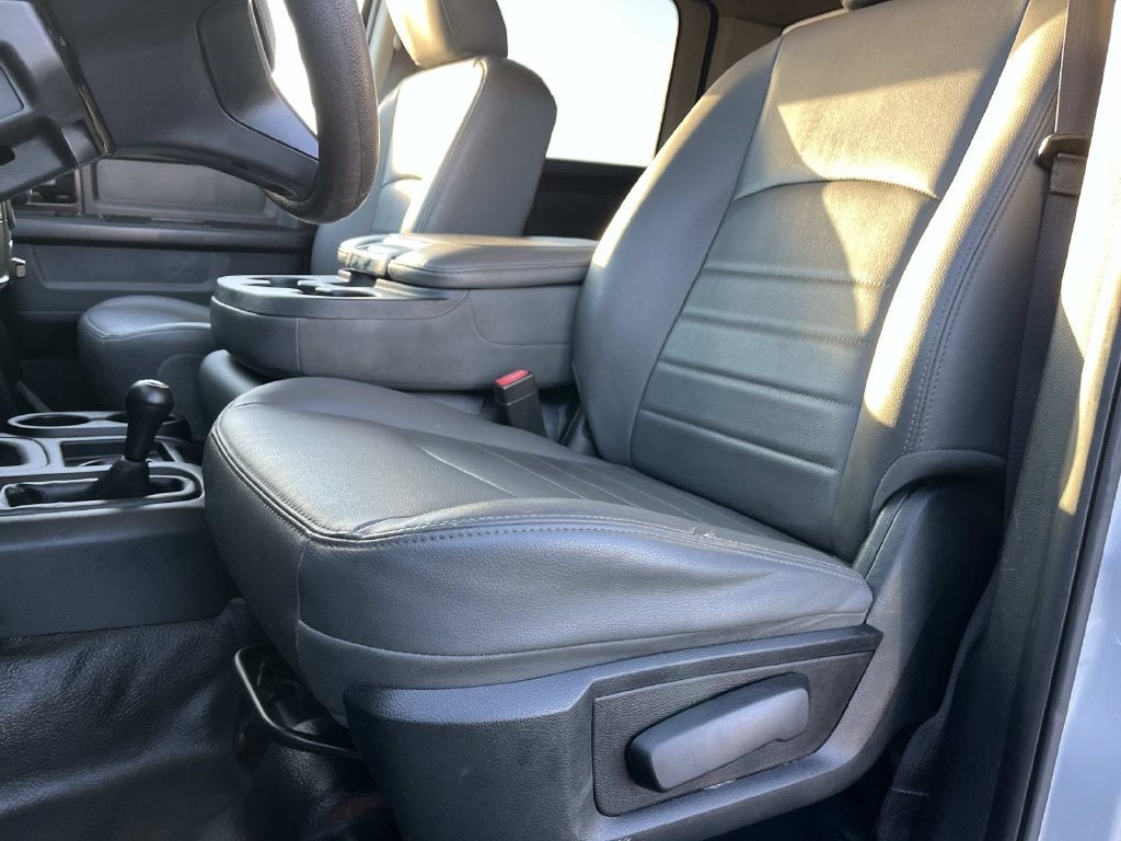 2018 RAM 3500 Tradesman/SLT/Laramie