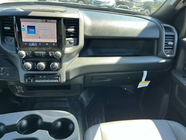 2026 RAM 3500 RAM 3500 TRADESMAN CREW CAB CHASSIS 4X4 60' CA