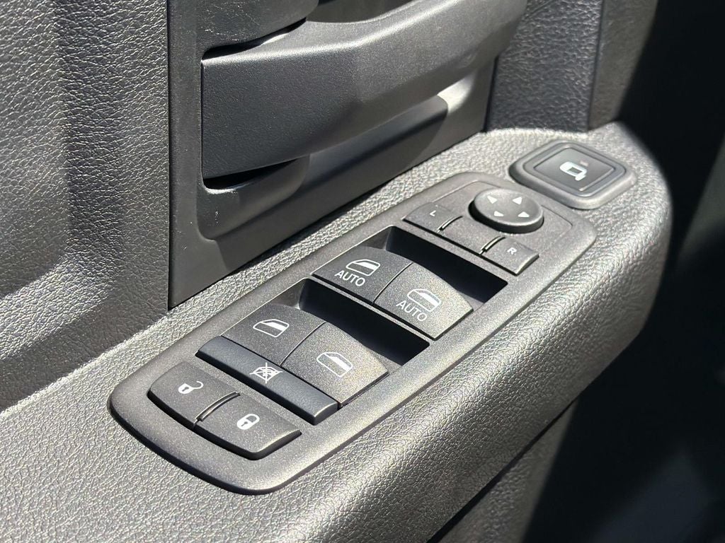 2024 RAM 3500 Tradesman/SLT/Laramie/Limited