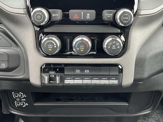 2026 RAM 3500 RAM 3500 TRADESMAN CREW CAB CHASSIS 4X4 60' CA
