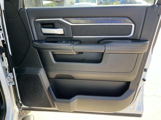 2024 RAM 3500 Tradesman/SLT/Laramie/Limited