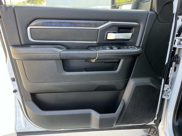 2024 RAM 3500 Tradesman/SLT/Laramie/Limited