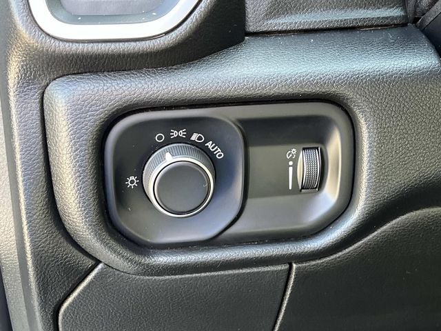 2024 RAM 3500 Tradesman/SLT/Laramie/Limited