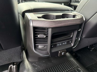2026 RAM 3500 RAM 3500 BIG HORN CREW CAB CHASSIS 4X4 60' CA