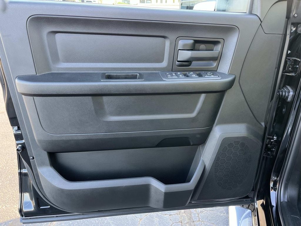 2026 RAM 3500 RAM 3500 TRADESMAN CREW CAB CHASSIS 4X4 60' CA
