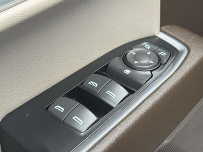 2022 Chevrolet Silverado 1500 4WD Crew Cab Standard Bed LT