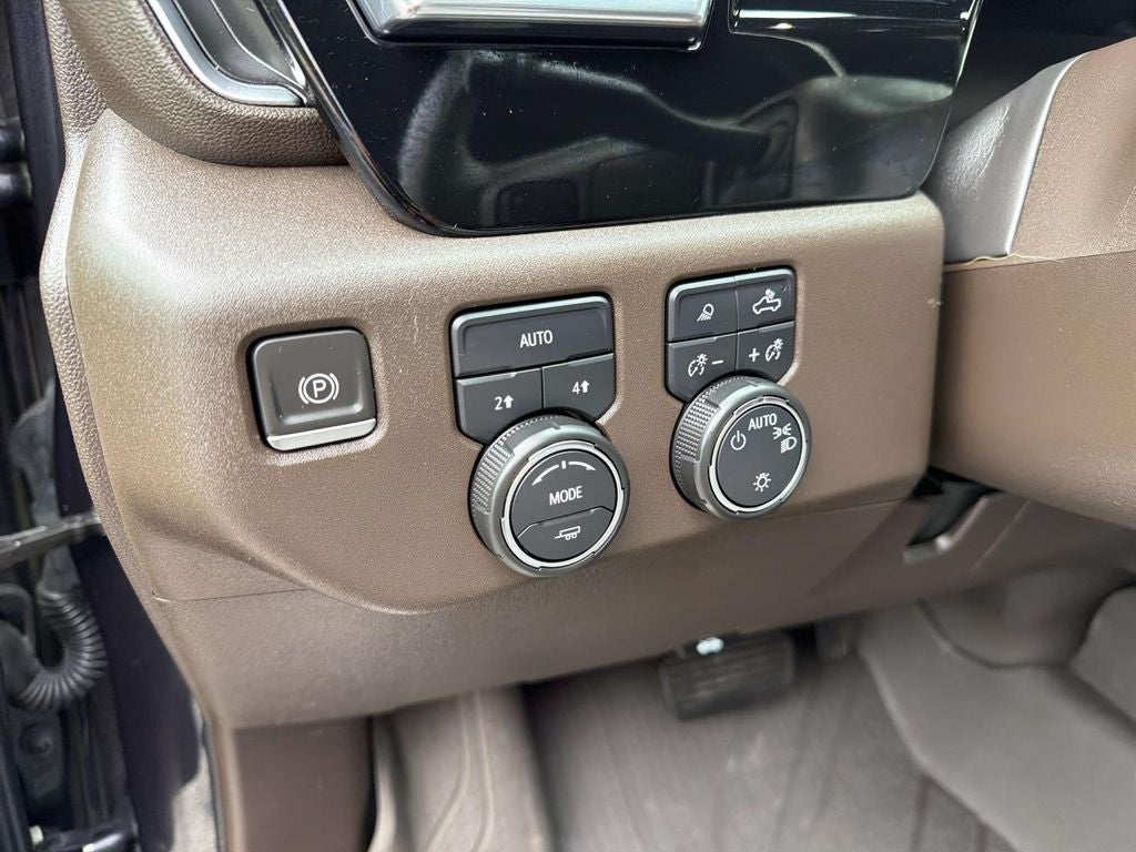 2022 Chevrolet Silverado 1500 4WD Crew Cab Standard Bed LT